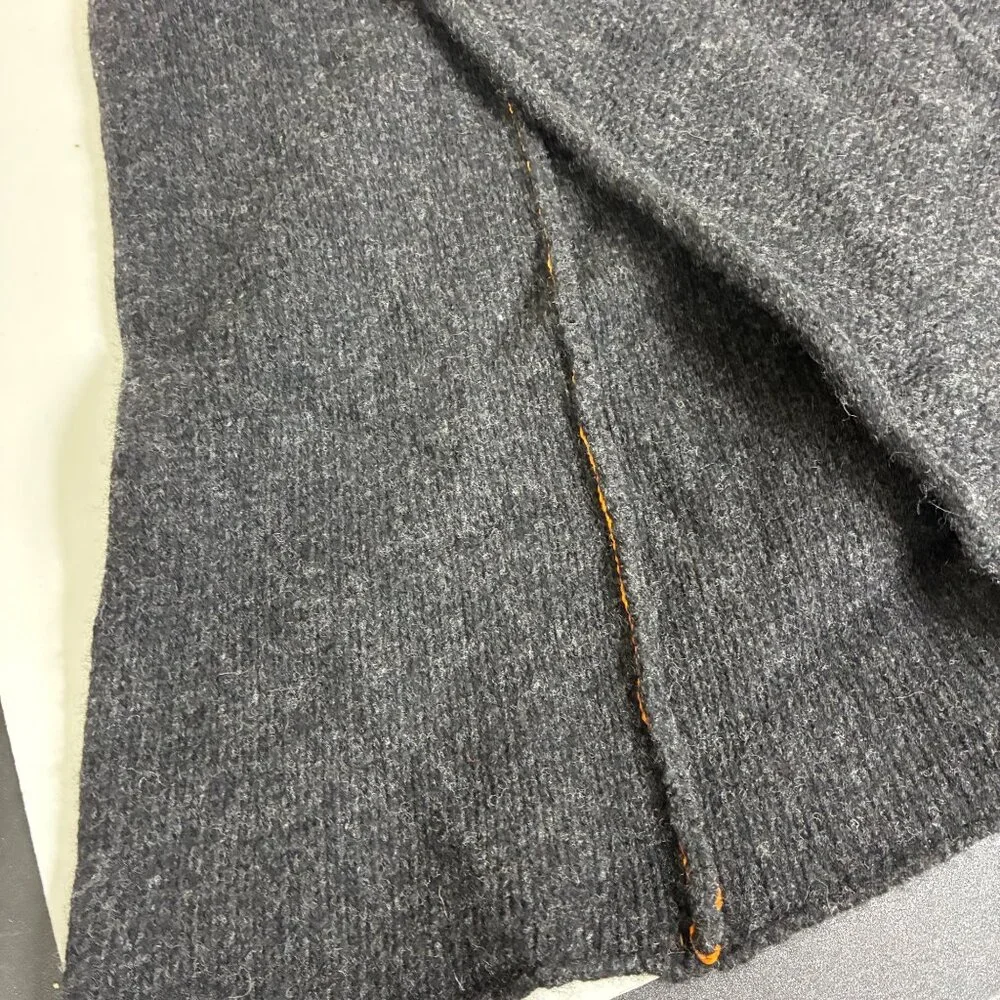 VTG Y2K BOSS Hugo Boss 100% Virgin Wool Old Money Rectangle Scarf